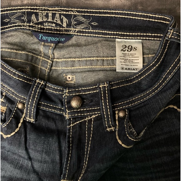 022 Ariat Denim Turquoise Embroidered Jeans Size 29 - Picture 4 of 10
